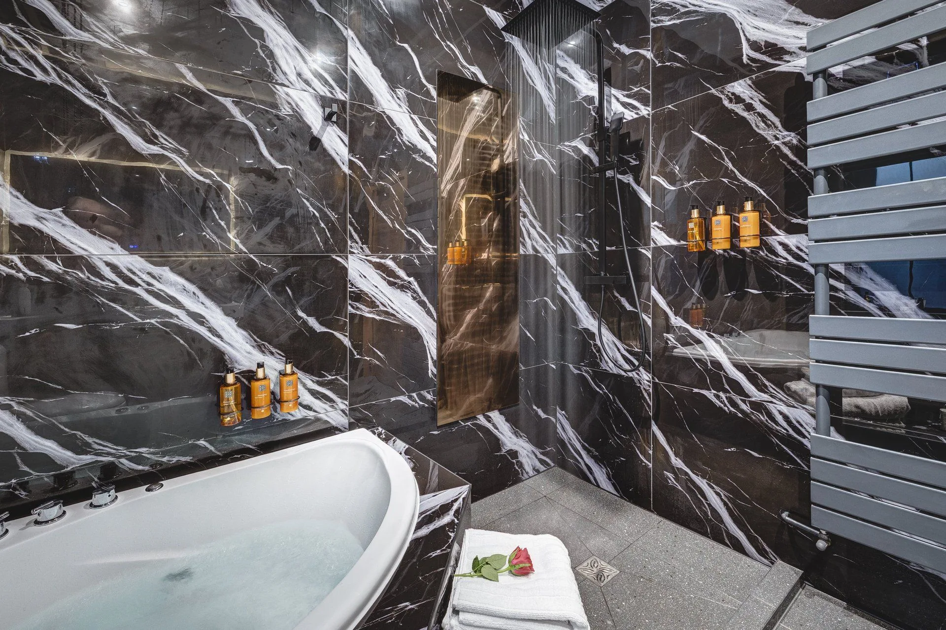 THE TWO BEDROOM LUXE BOUTIQUE SUITE Gallery Photo